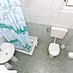 Guest house Triple 6056a 3*